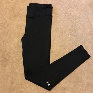Black Under Armor leggings